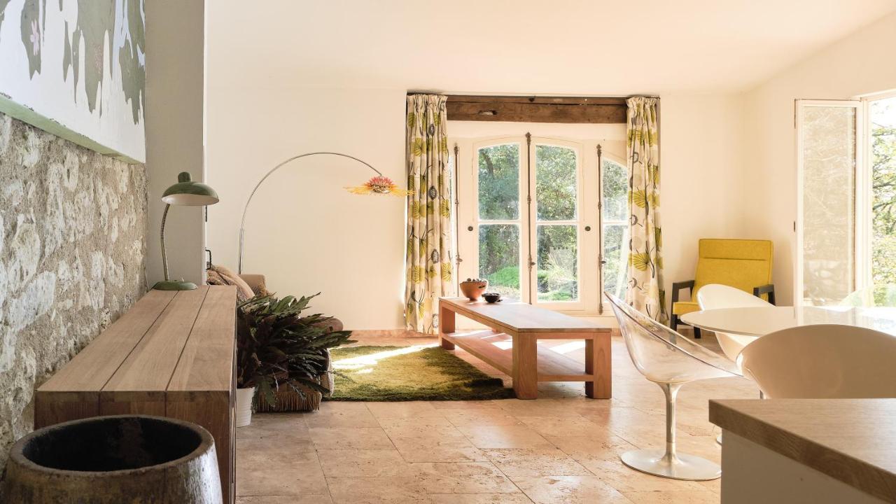 Bed and Breakfast Chateau De Puissentut Homps  Екстер'єр фото